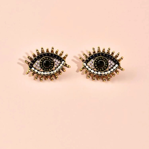 Earring - Picture 2 of 2